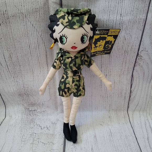 Betty Boop Soldier Military Doll New - Picture 1 of 4